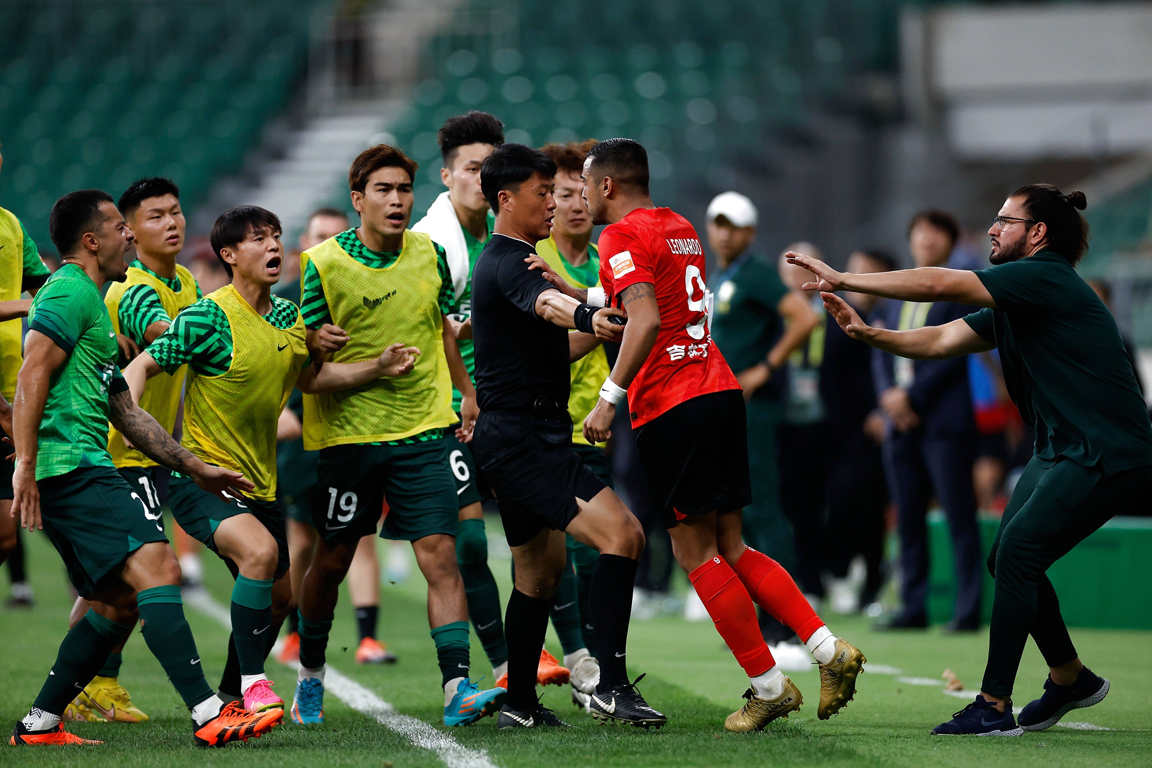 切尔西2-0谢菲尔德联。